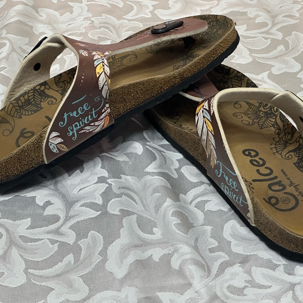 Calceo sandals